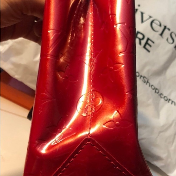 Louis Vuitton Vernis Reade PM LOUIS VUITTON Vernis Reade PM - Picture 2 of 12